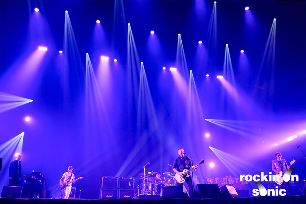 MANIC STREET PREACHERS