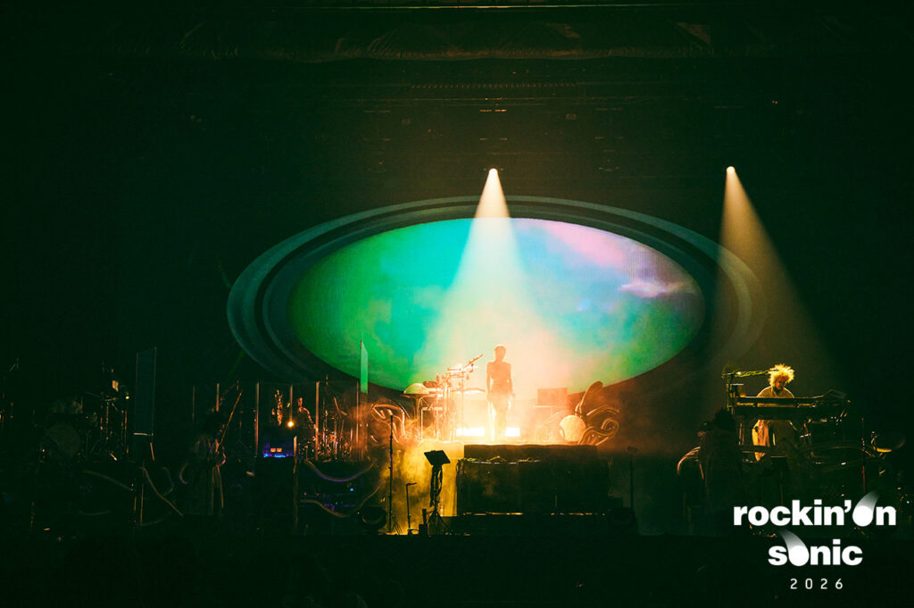 ずっと真夜中でいいのに。